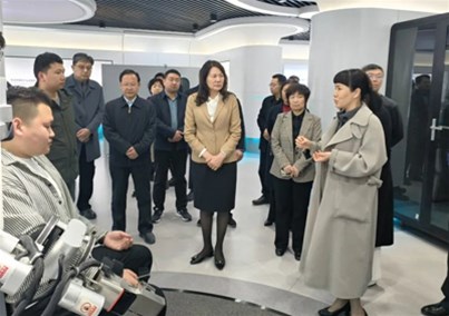 全国政协常委、河南省政协副主席霍金花一行莅临人生就是博-尊龙凯时医疗旗下希迪克公司调研指导